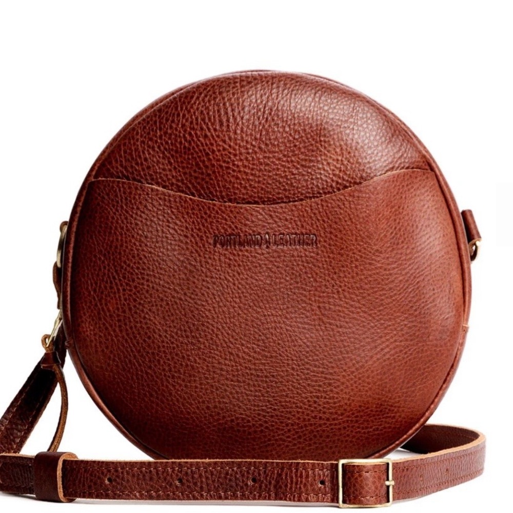Portland Leather Circle Crossbody in Nutmeg
